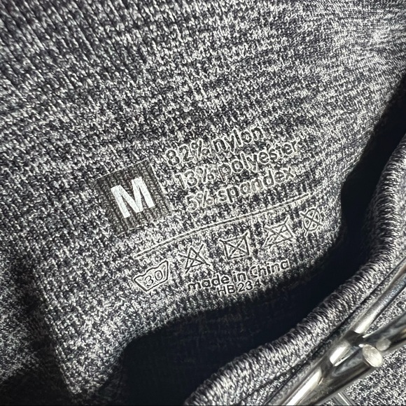 Seamless camo scrunch butt legging - Picture 4 of 4